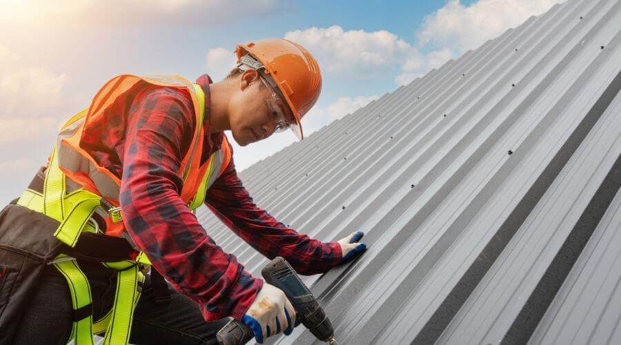 Professional residential roofers in Penn, ND